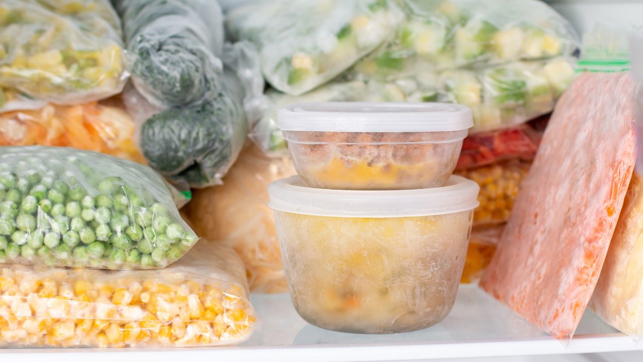 Saiba como congelar alimentos para reduzir desperdícios e contaminações