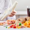 Falta de cálcio: veja alimentos que fazem mal para os ossos