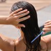 Entenda como cuidar do cabelo no calor extremo