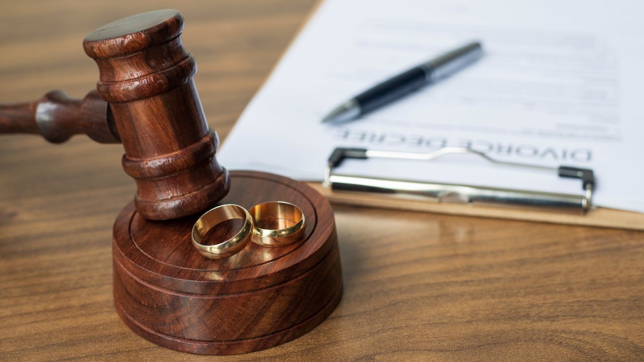Advogado especialista em direito de família Lucas Costa explica os direitos das mulheres após o divórcio