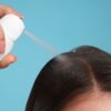 Produto remove a oleosidade dos cabelos de maneira prática, mas exige alguns cuidados para não prejudicar a saúde capilar